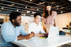 A guide to collaboration features in WPS Office for real-time document editing online