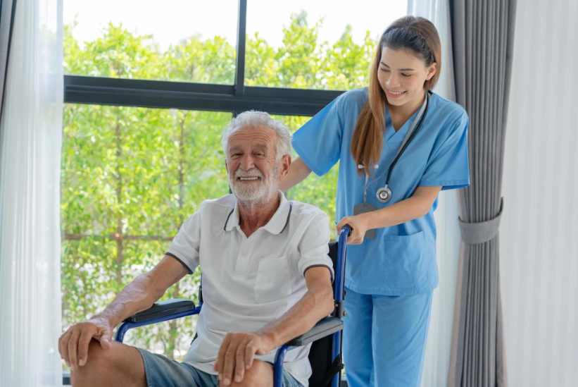 5 Signs It Might Be Time to Consider an Assisted Living Community