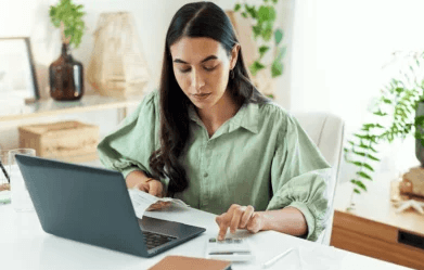 Self-Employed Taxes in Canada – A Practical Guide for Freelancers and Contractors