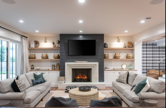 7 Living Room Design Ideas That Combine Recliners and TV Units Seamlessly